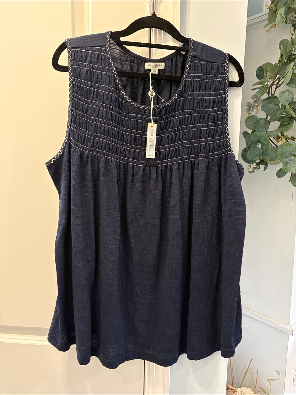 Max Studio Navy Sleeveless Pintuck Yoke Tank with Scallop Trim